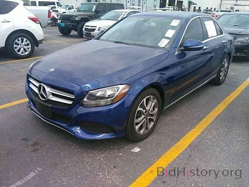 Photo 55SWF4JB4JU240296 - Mercedes-Benz C-Class 2018