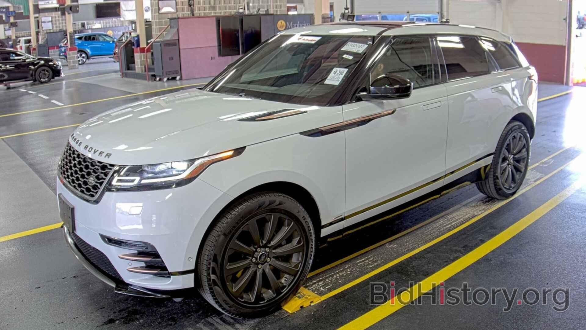 Фотография SALYL2RV6JA716426 - Land Rover Range Rover Velar 2018