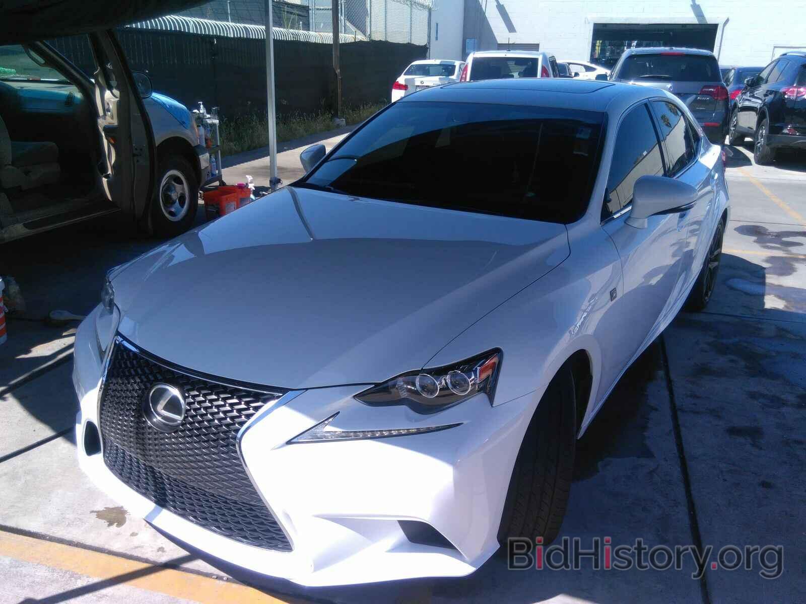 Photo JTHBA1D29G5026227 - Lexus IS 200t 2016