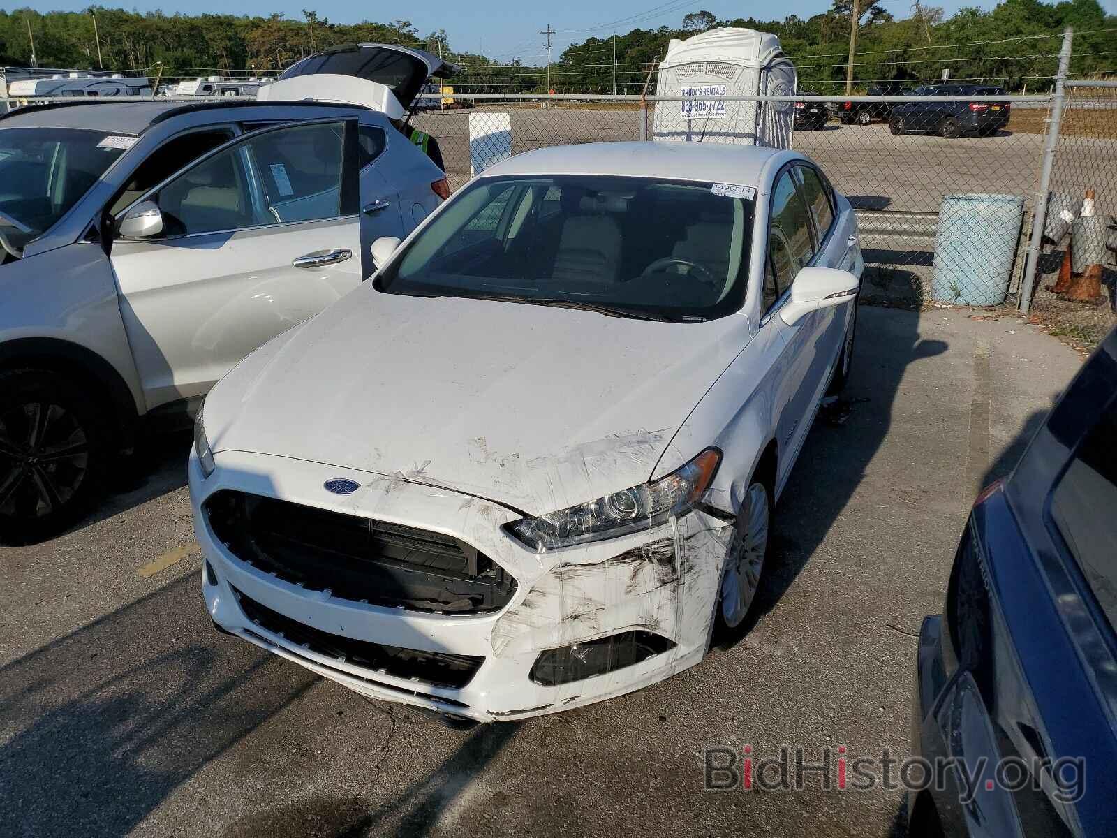 Photo 3FA6P0LU8GR292405 - Ford Fusion 2016