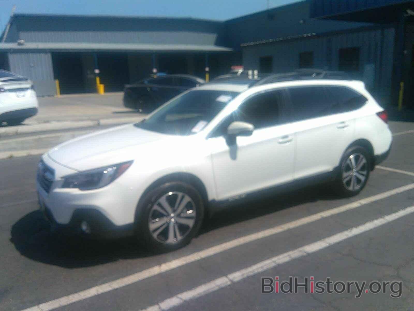 Photo 4S4BSANC9J3304502 - Subaru Outback 2018