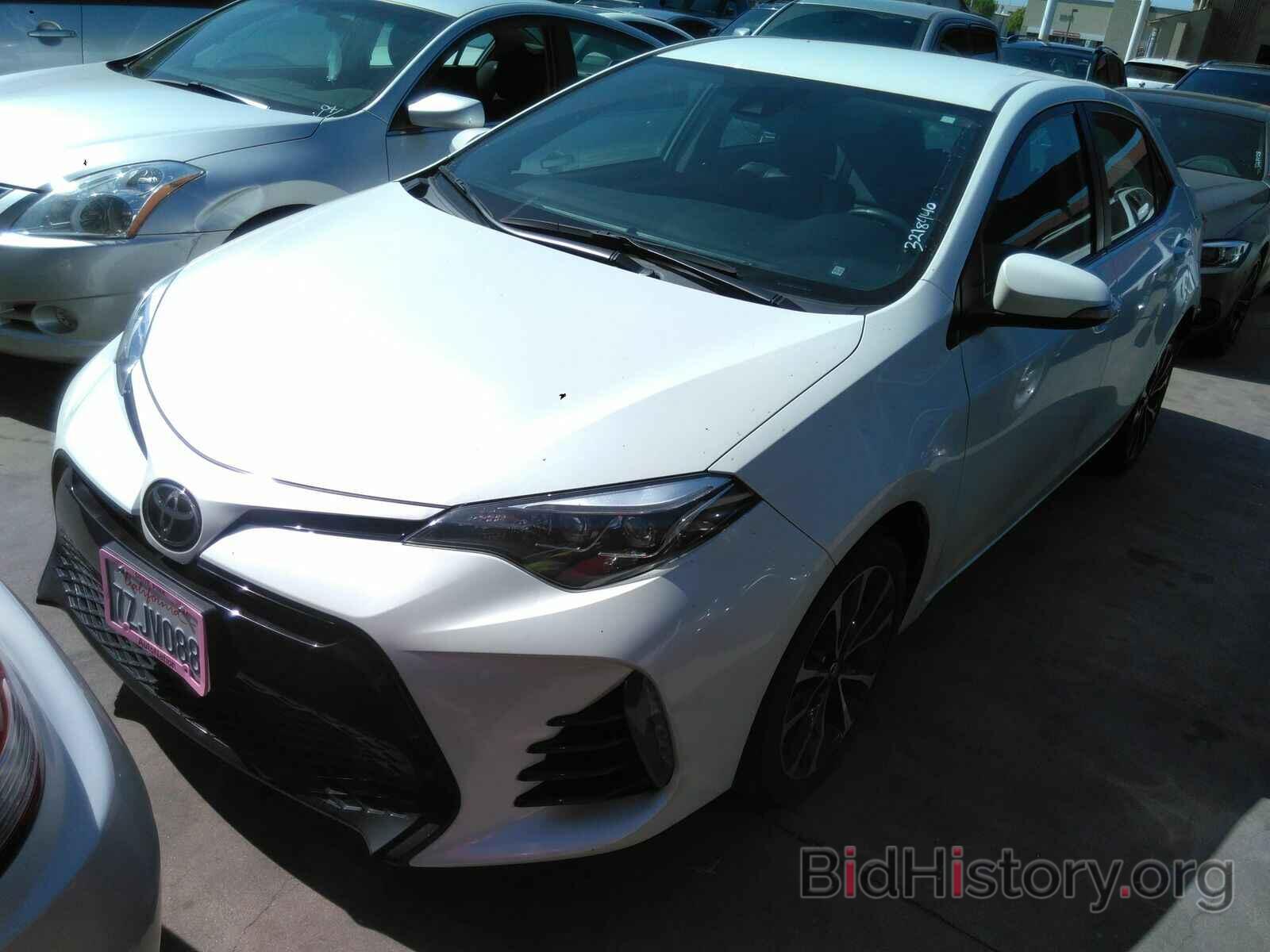 Photo 5YFBURHE0HP718442 - Toyota Corolla 2017