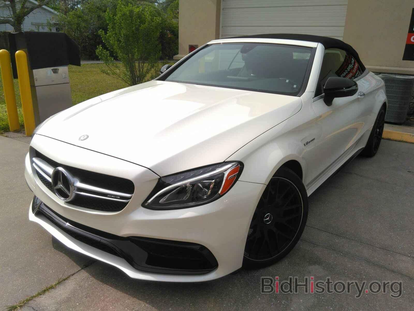 Photo WDDWK8GB3HF488739 - Mercedes-Benz C-Class 2017