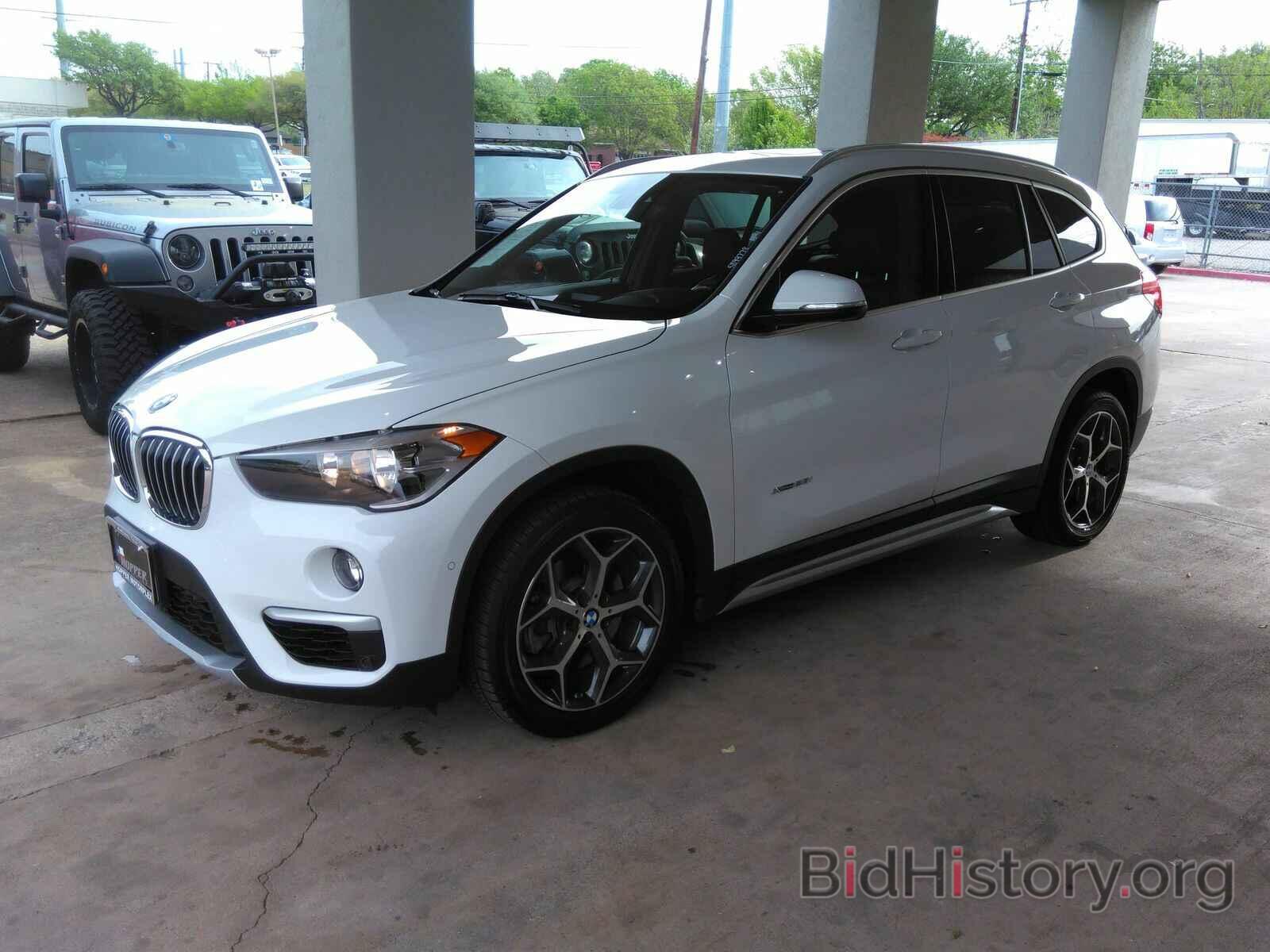 Photo WBXHT3C35J5F90045 - BMW X1 2018