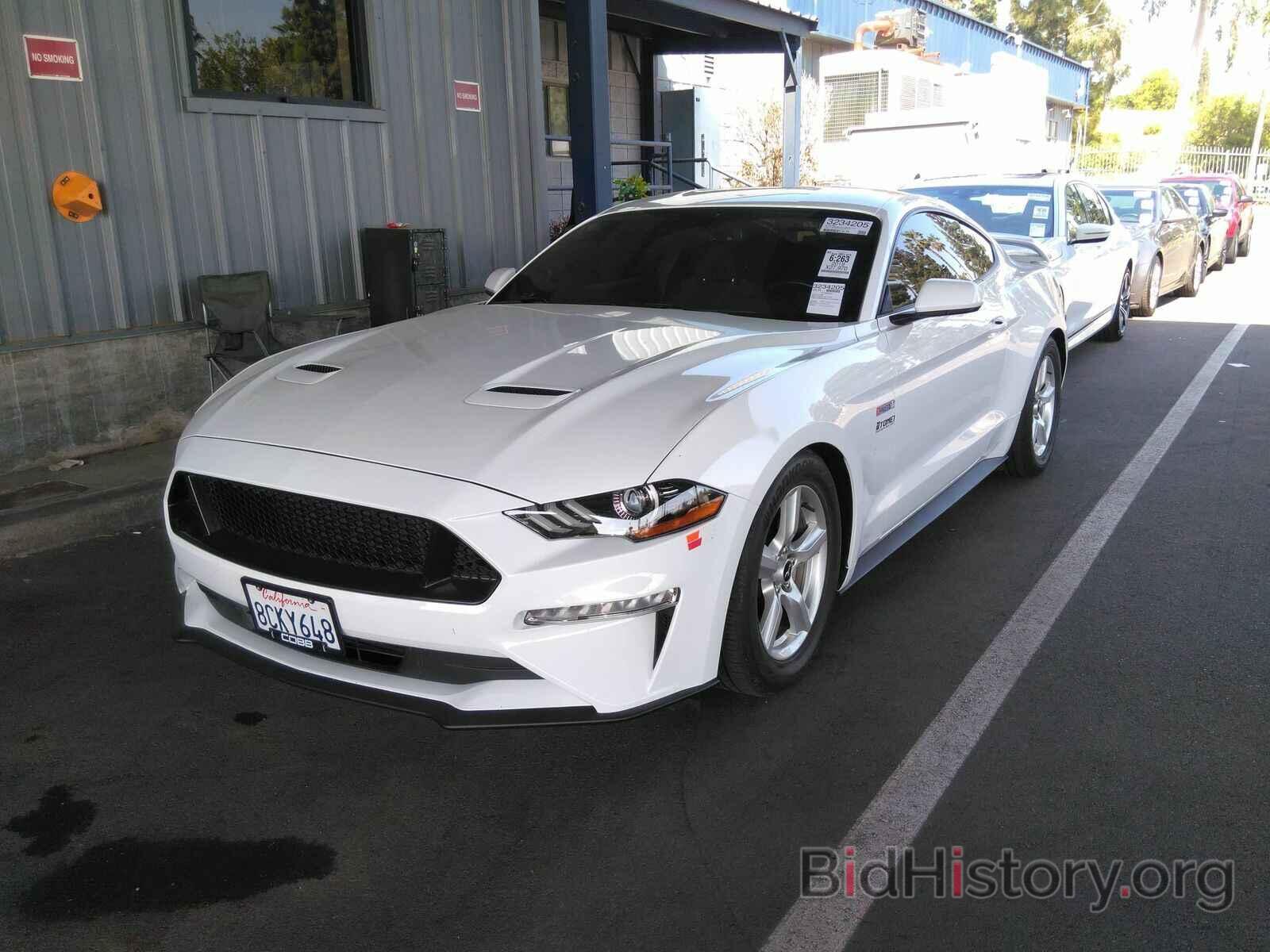 Photo 1FA6P8TH5J5105004 - Ford Mustang 2018
