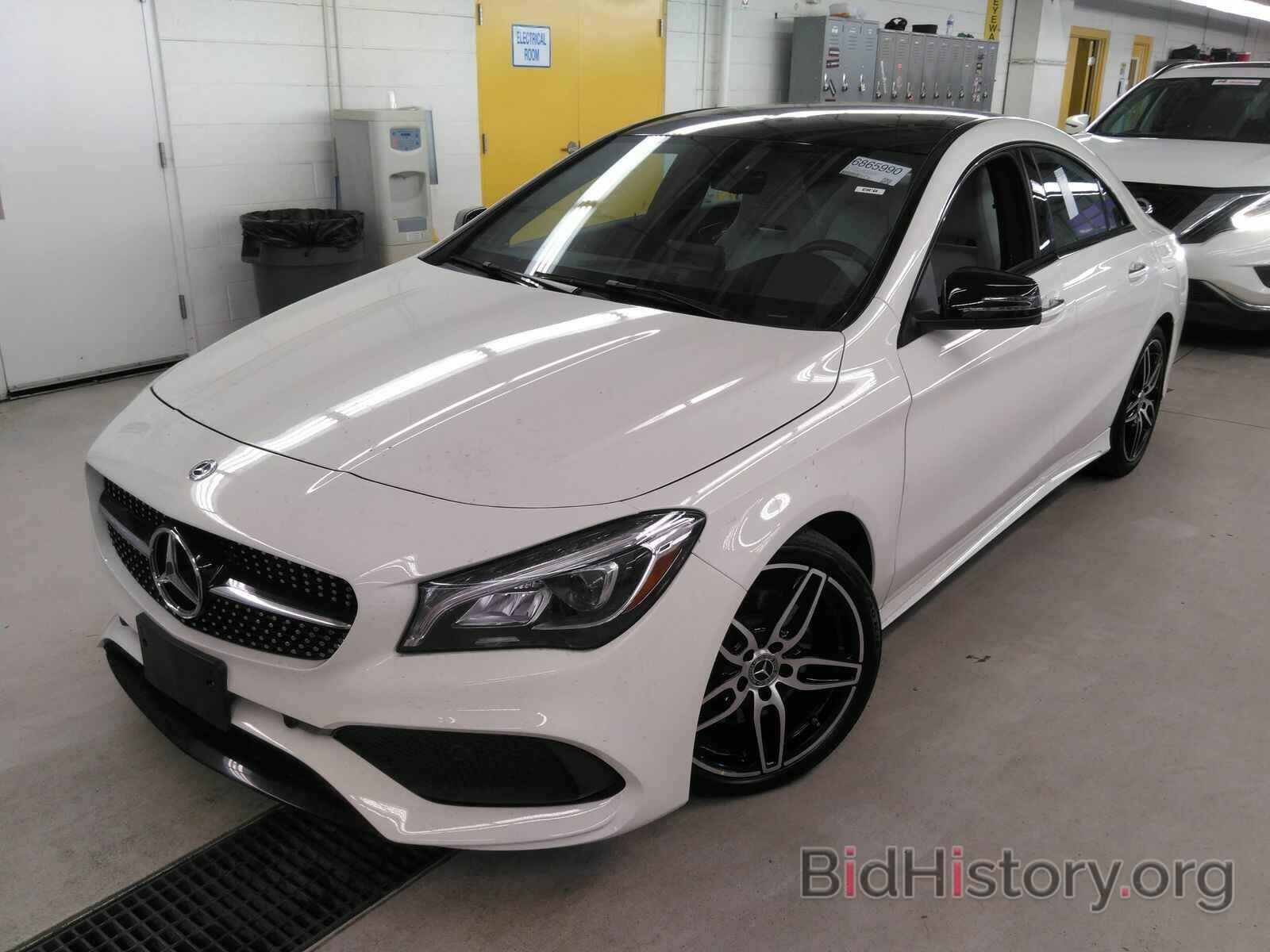 Photo WDDSJ4GB4JN582893 - Mercedes-Benz CLA 2018