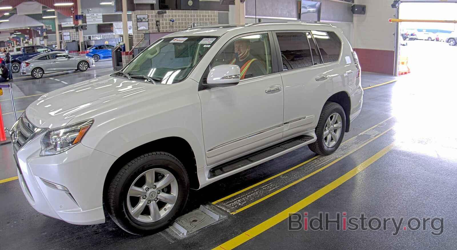 Photo JTJBM7FX5J5188574 - Lexus GX GX 2018