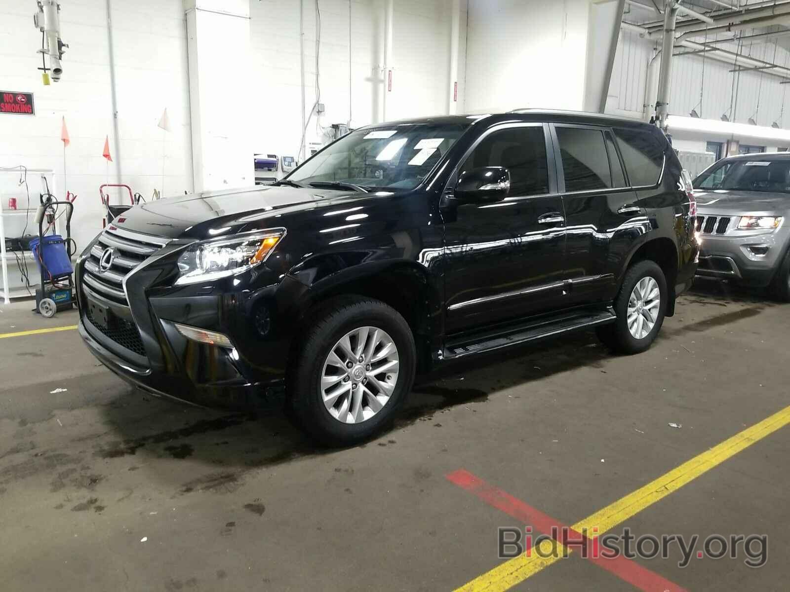 Photo JTJBM7FX4J5192423 - Lexus GX GX 2018