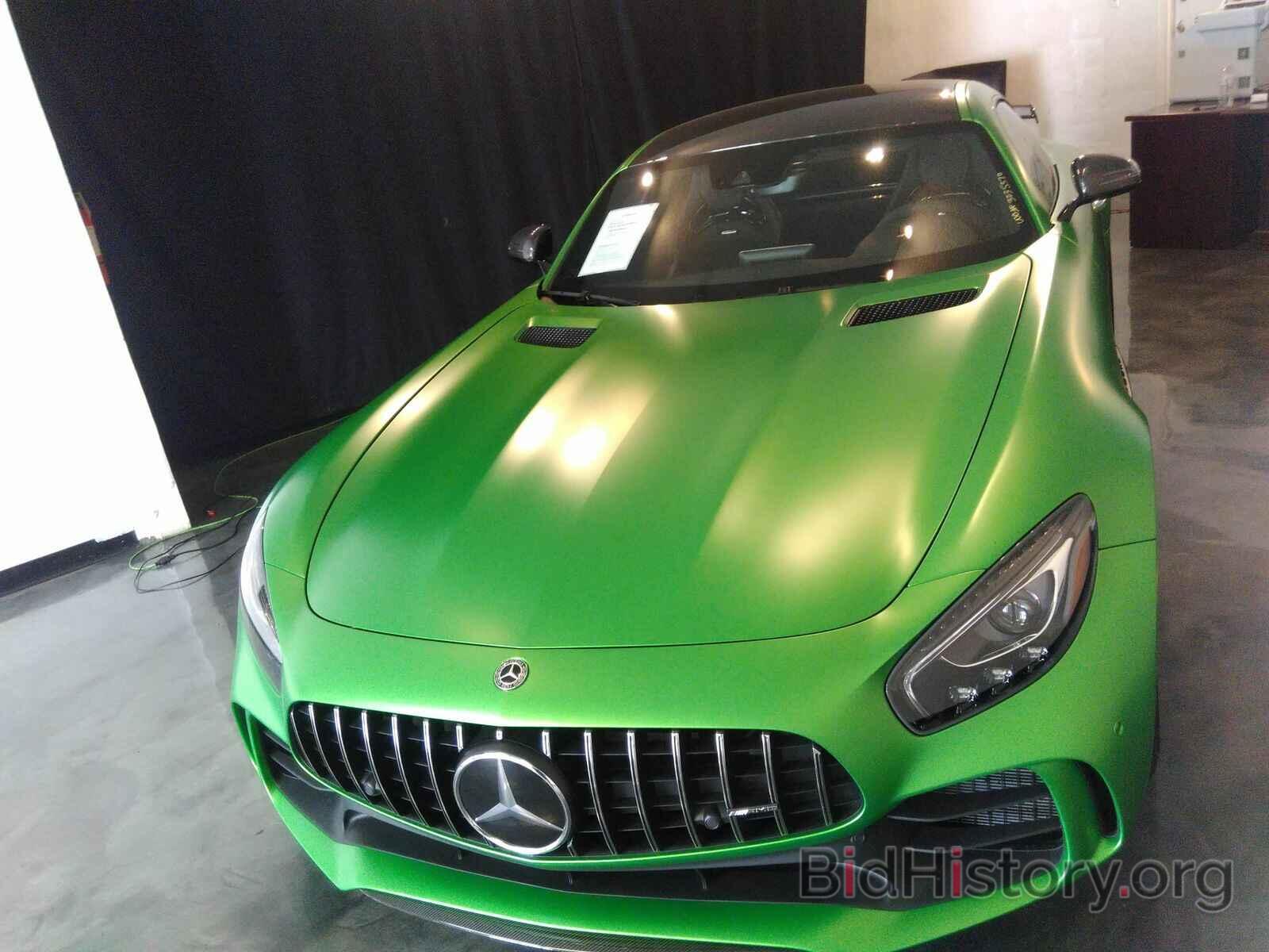 Photo WDDYJ7KA5KA024456 - Mercedes-Benz AMG GT 2019