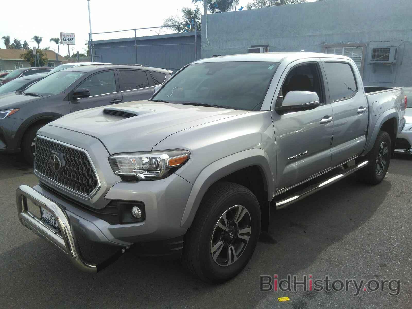 Фотография 3TMAZ5CN7JM077638 - Toyota Tacoma 2018