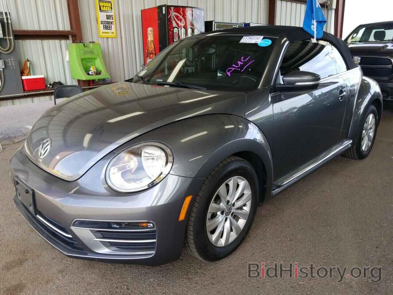 Фотография 3VW5DAAT0JM515309 - Volkswagen Beetle Convertible 2018