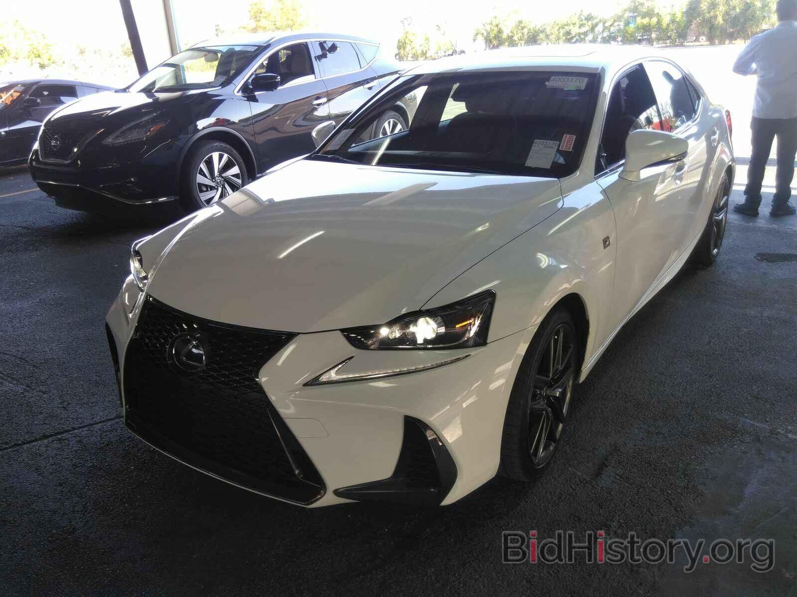 Photo JTHBA1D26J5068829 - Lexus IS IS 2018