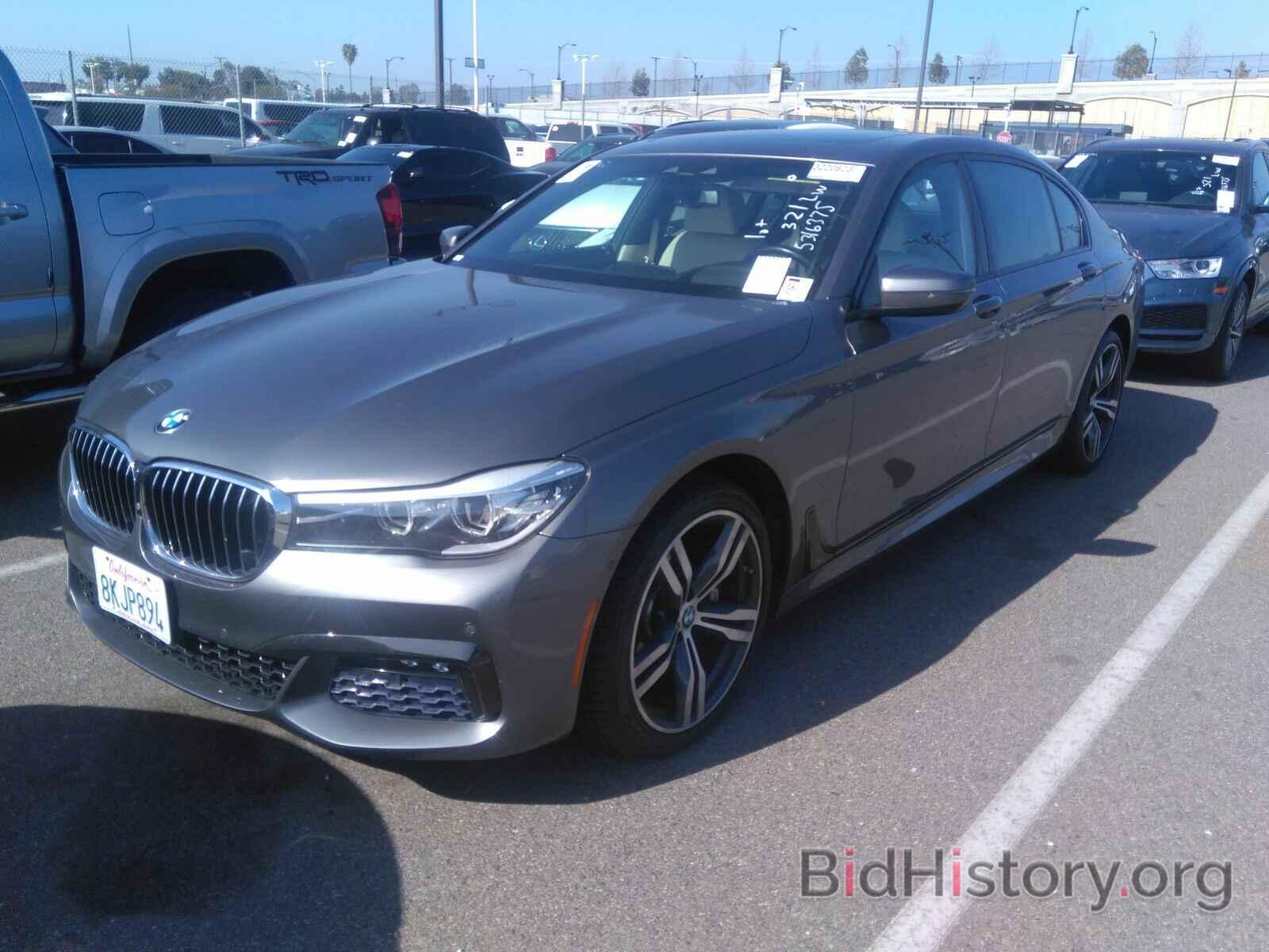 Фотография WBA7E2C58GG547731 - BMW 7 Series 2016