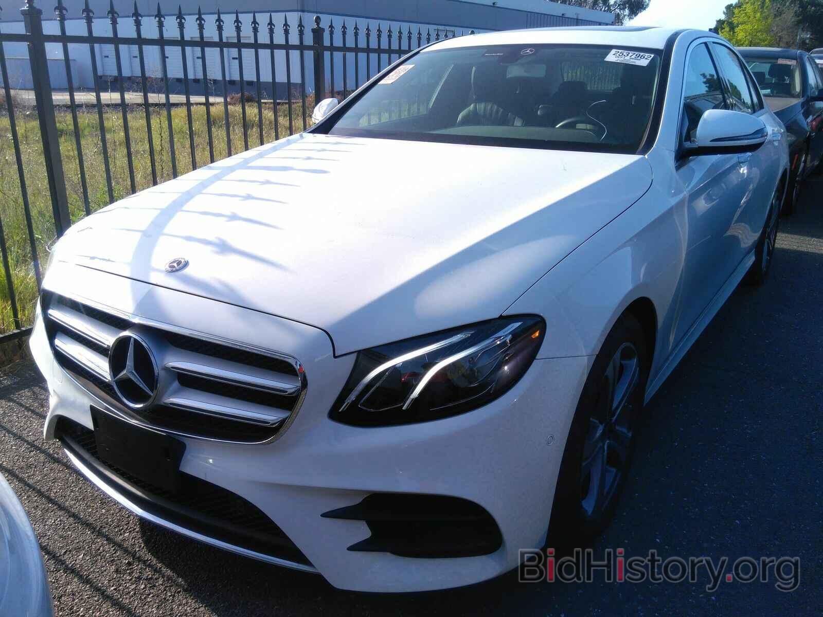 Photo WDDZF4JB1JA343303 - Mercedes-Benz E-Class 2018