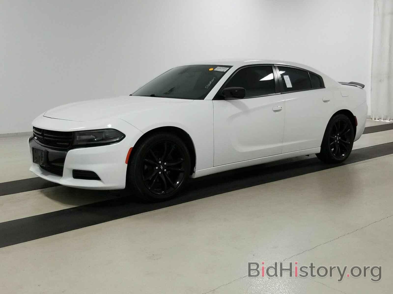 Photo 2C3CDXBG3JH186333 - Dodge Charger 2018