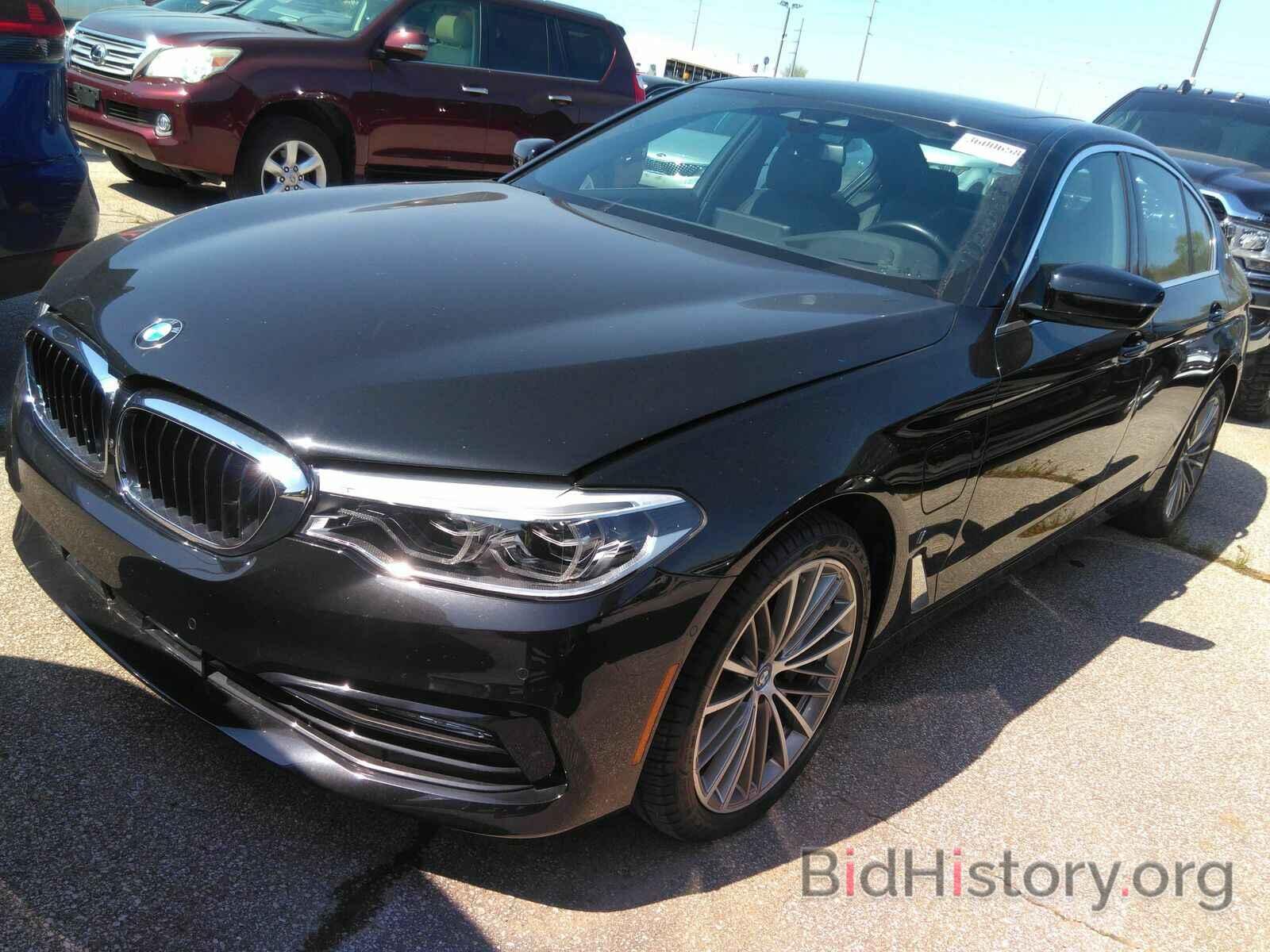 Photo WBAJB1C57JB084459 - BMW 5 Series 2018