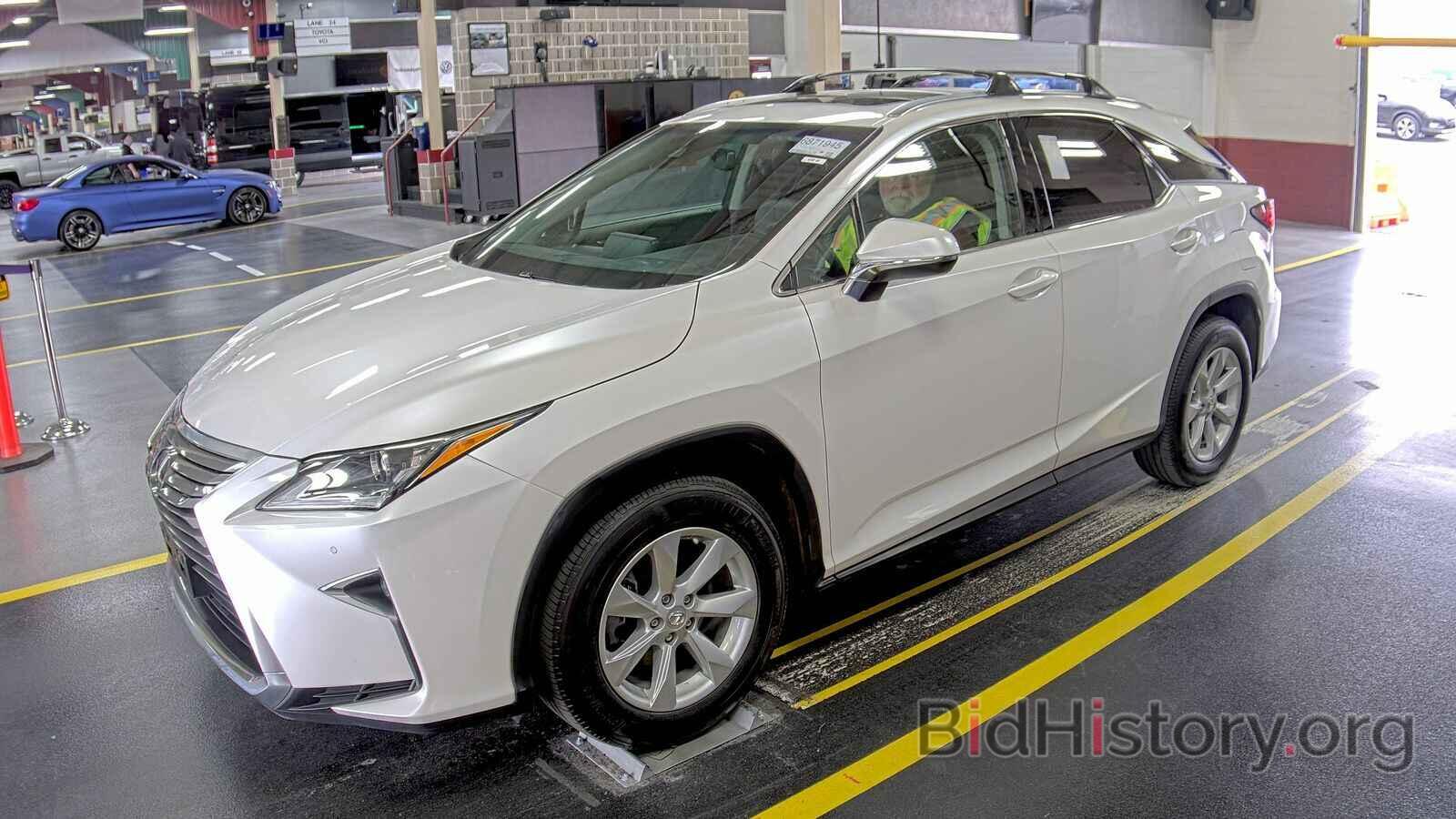 Photo 2T2BZMCA8HC110205 - Lexus RX RX 2017