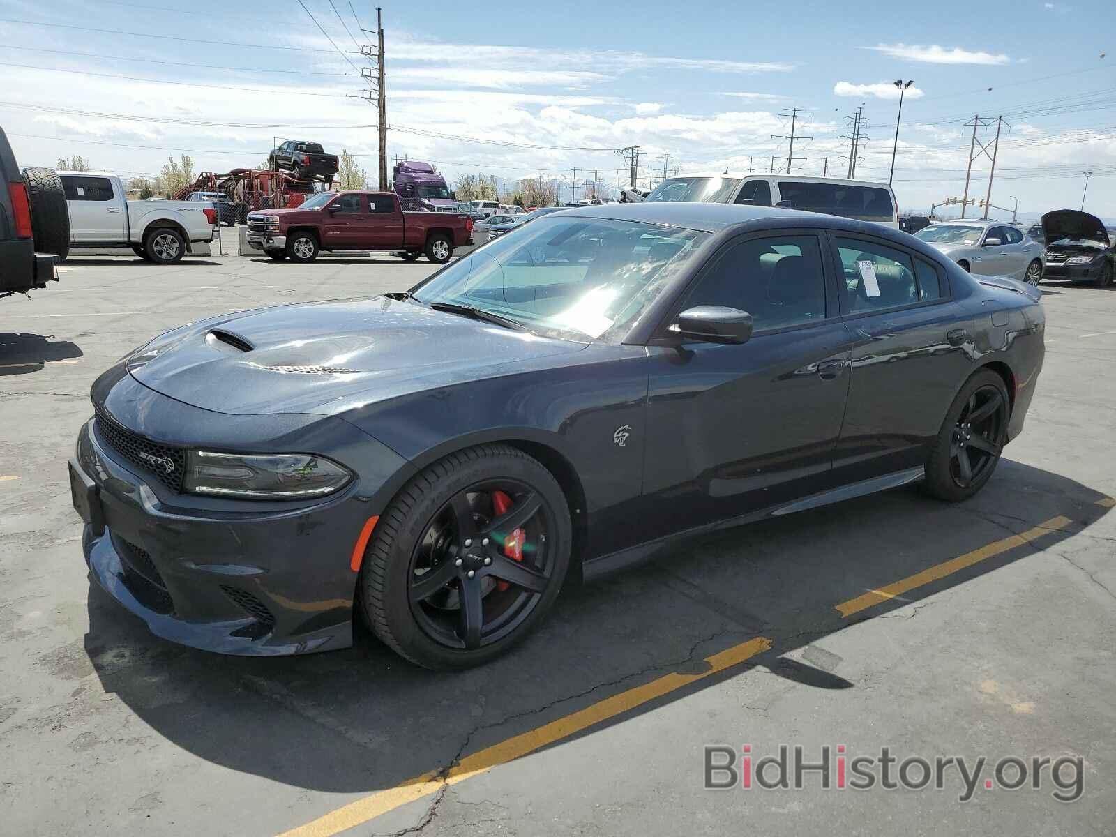 Photo 2C3CDXL92JH113079 - Dodge Charger 2018