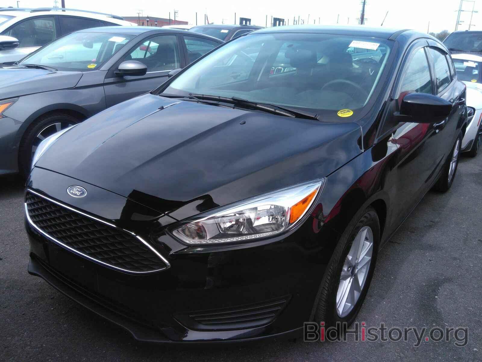 Photo 1FADP3K22JL290972 - Ford Focus SE 2018