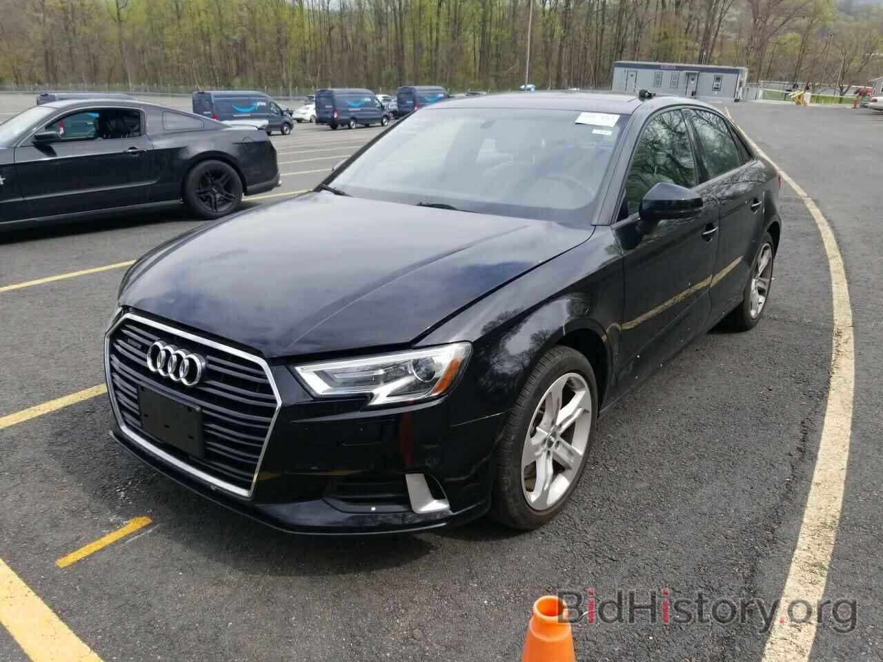 Photo WAUB8GFF8J1038932 - Audi A3 Sedan 2018