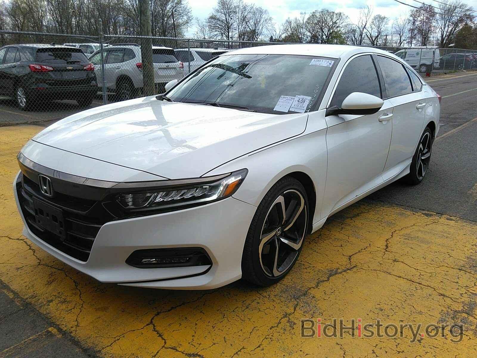 Photo 1HGCV1F35KA168141 - Honda Accord Sedan 2019