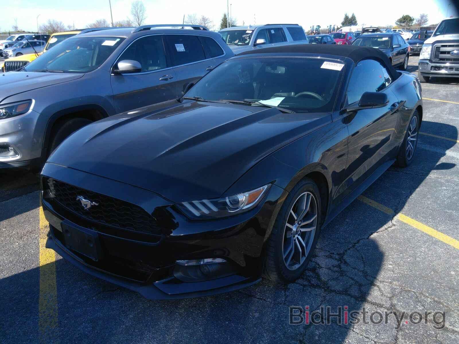 Photo 1FATP8UH1F5363996 - Ford Mustang 2015