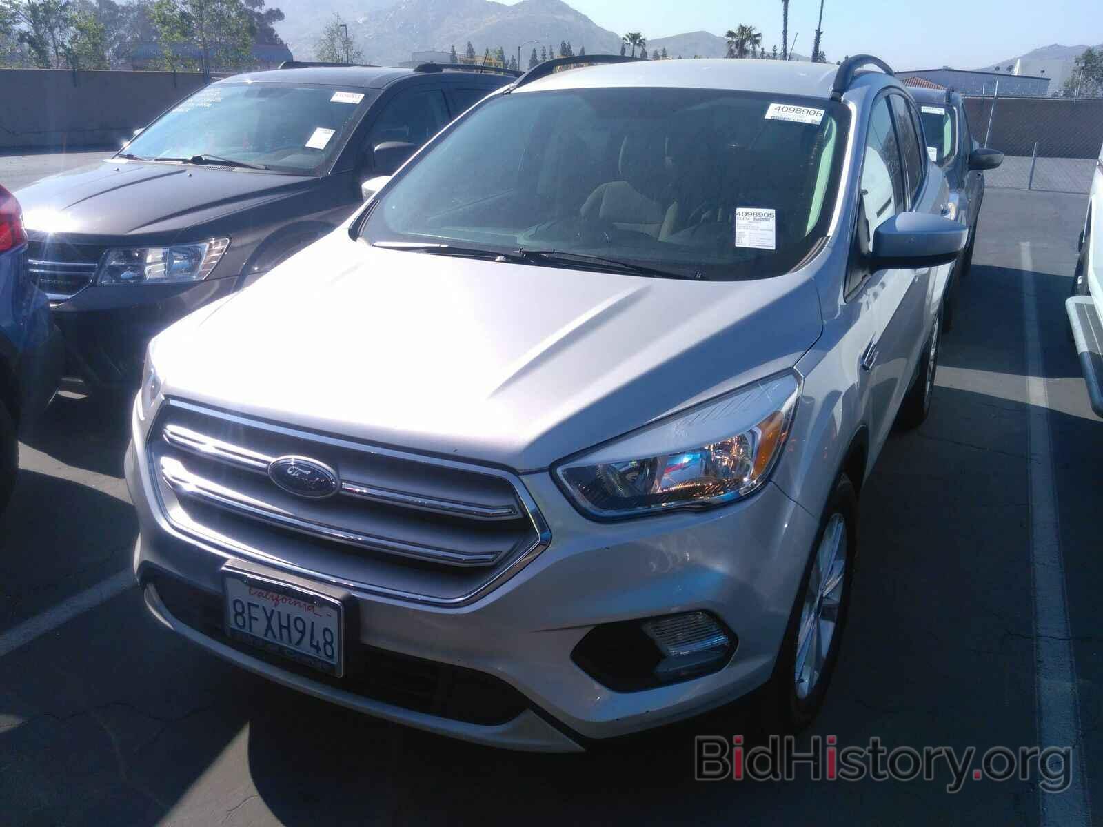 Photo 1FMCU0GD1JUD23392 - Ford Escape 2018