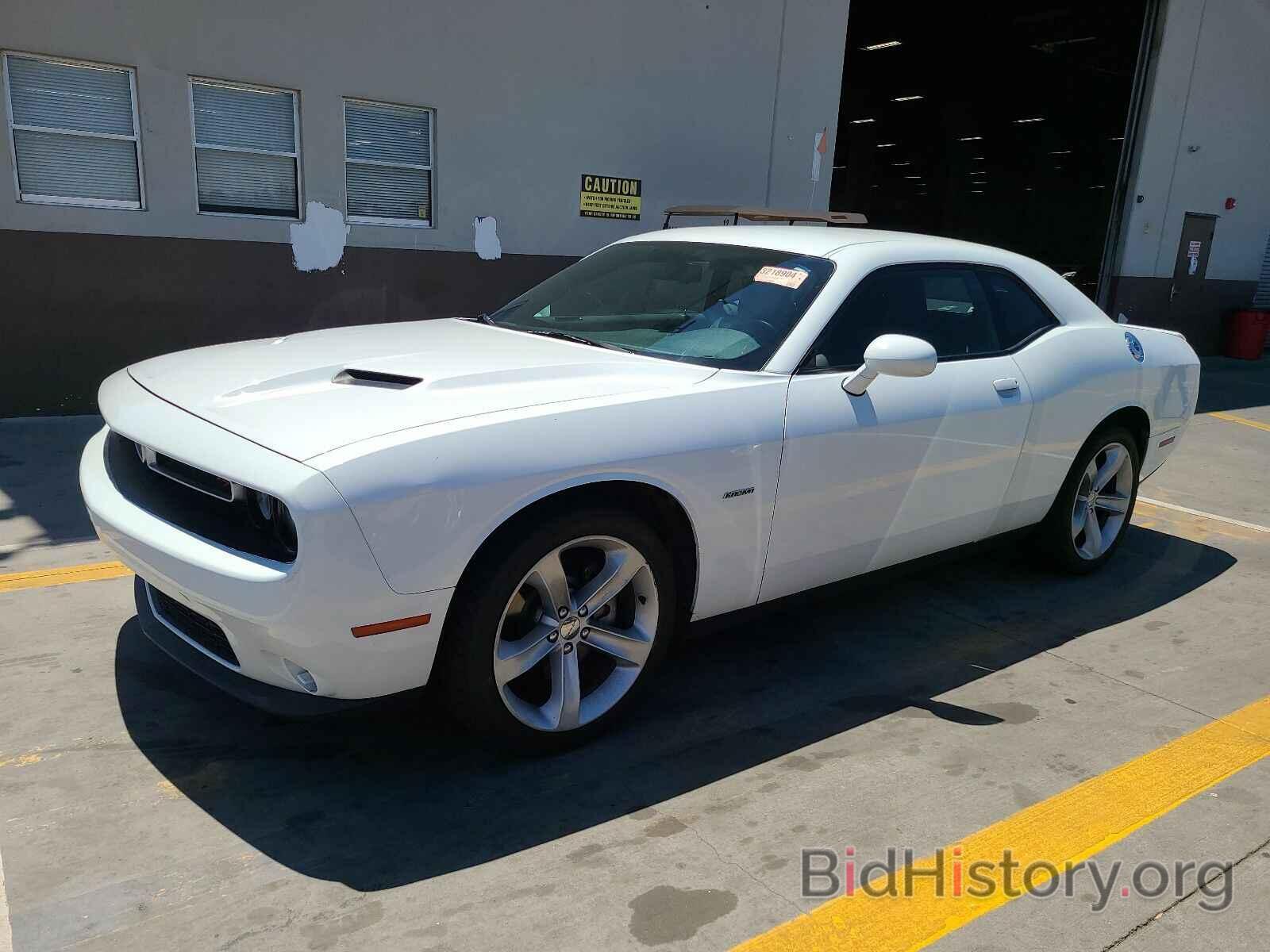 Photo 2C3CDZAT7FH718121 - Dodge Challenger 2015