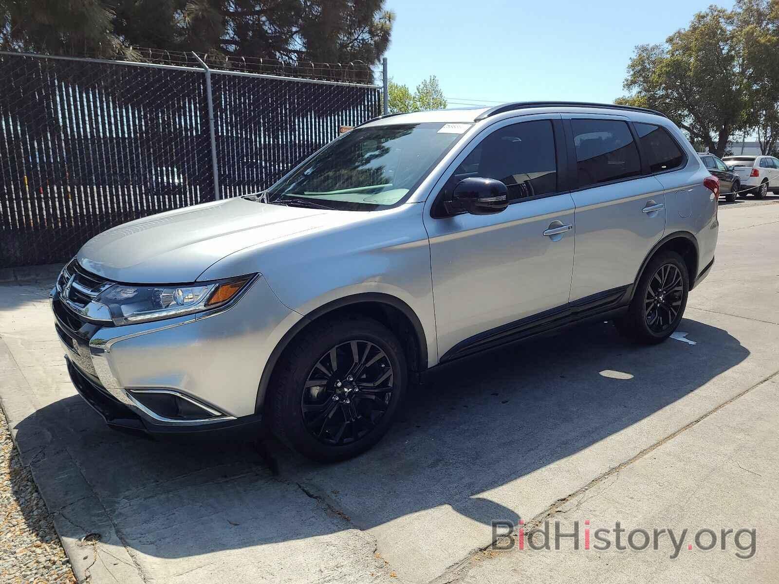 Photo JA4AD3A33JZ028255 - Mitsubishi Outlander 2018