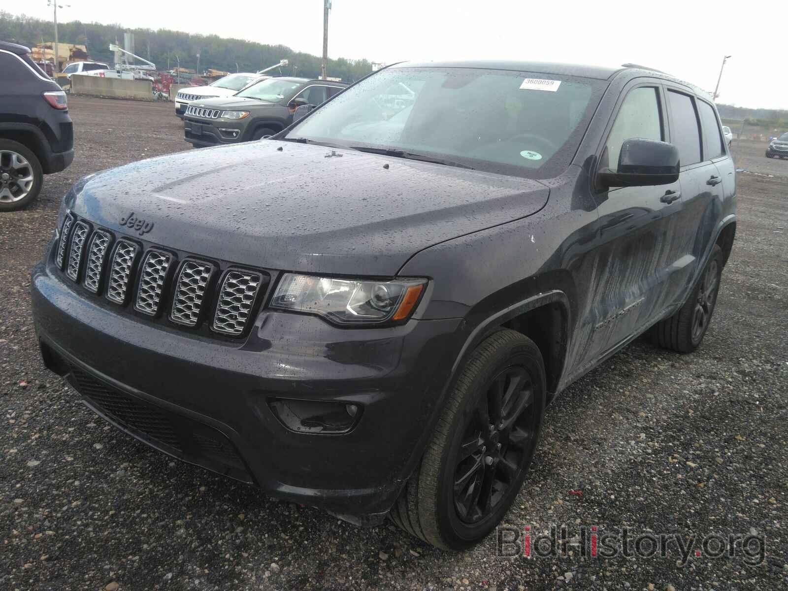 Photo 1C4RJFAGXJC147736 - Jeep Grand Cherokee 2018