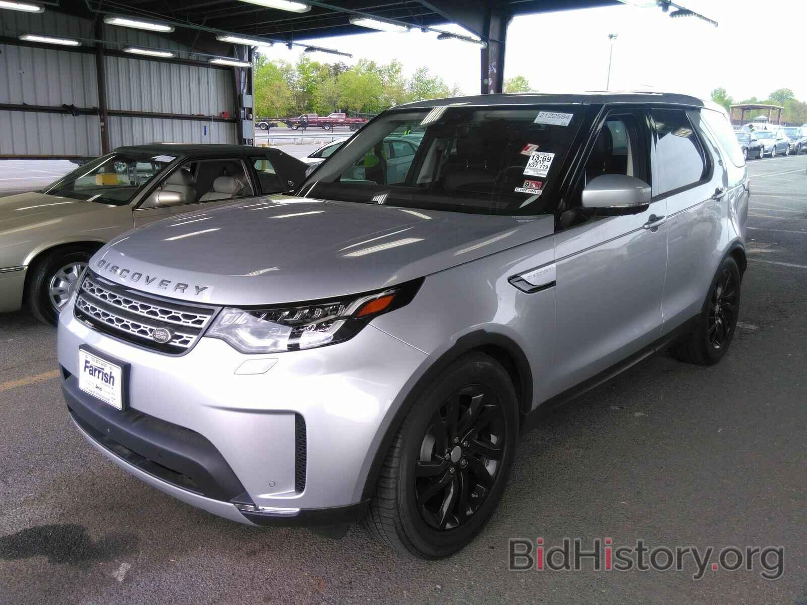 Фотография SALRRBBV6HA011083 - Land Rover Discovery 2017