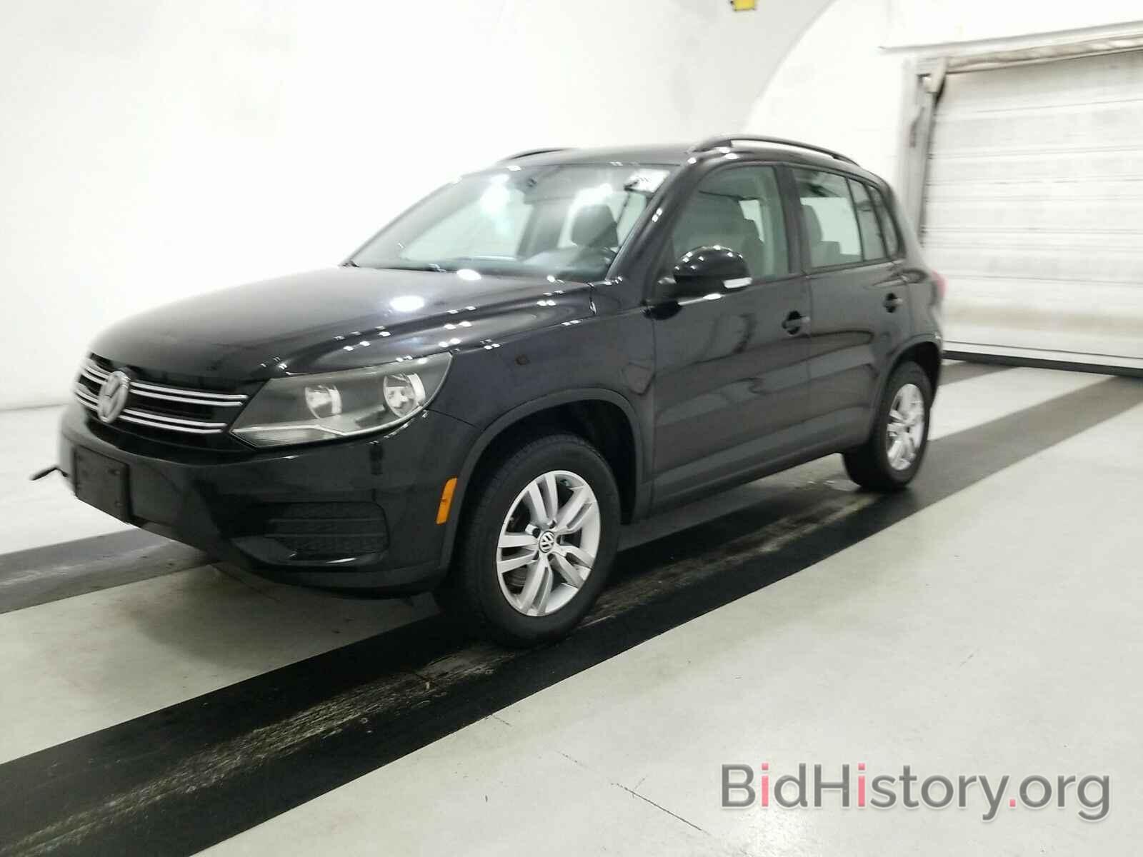 Photo WVGAV7AX0GW589354 - Volkswagen Tiguan 2016