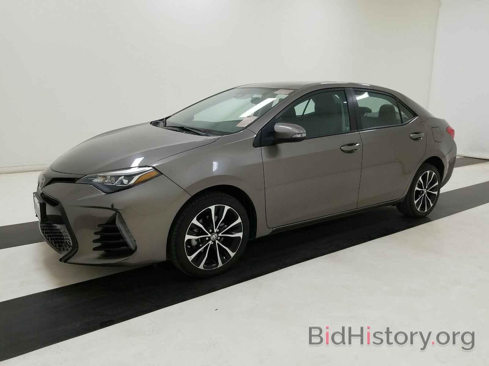 Photo 5YFBURHE2HP608749 - Toyota Corolla 2017