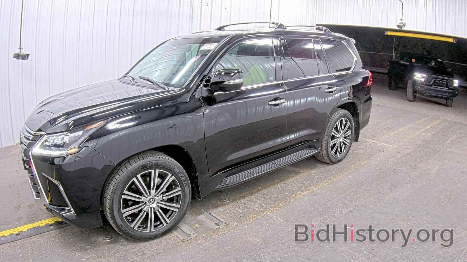 Photo JTJDY7AX9M4334635 - Lexus LX LX 2021