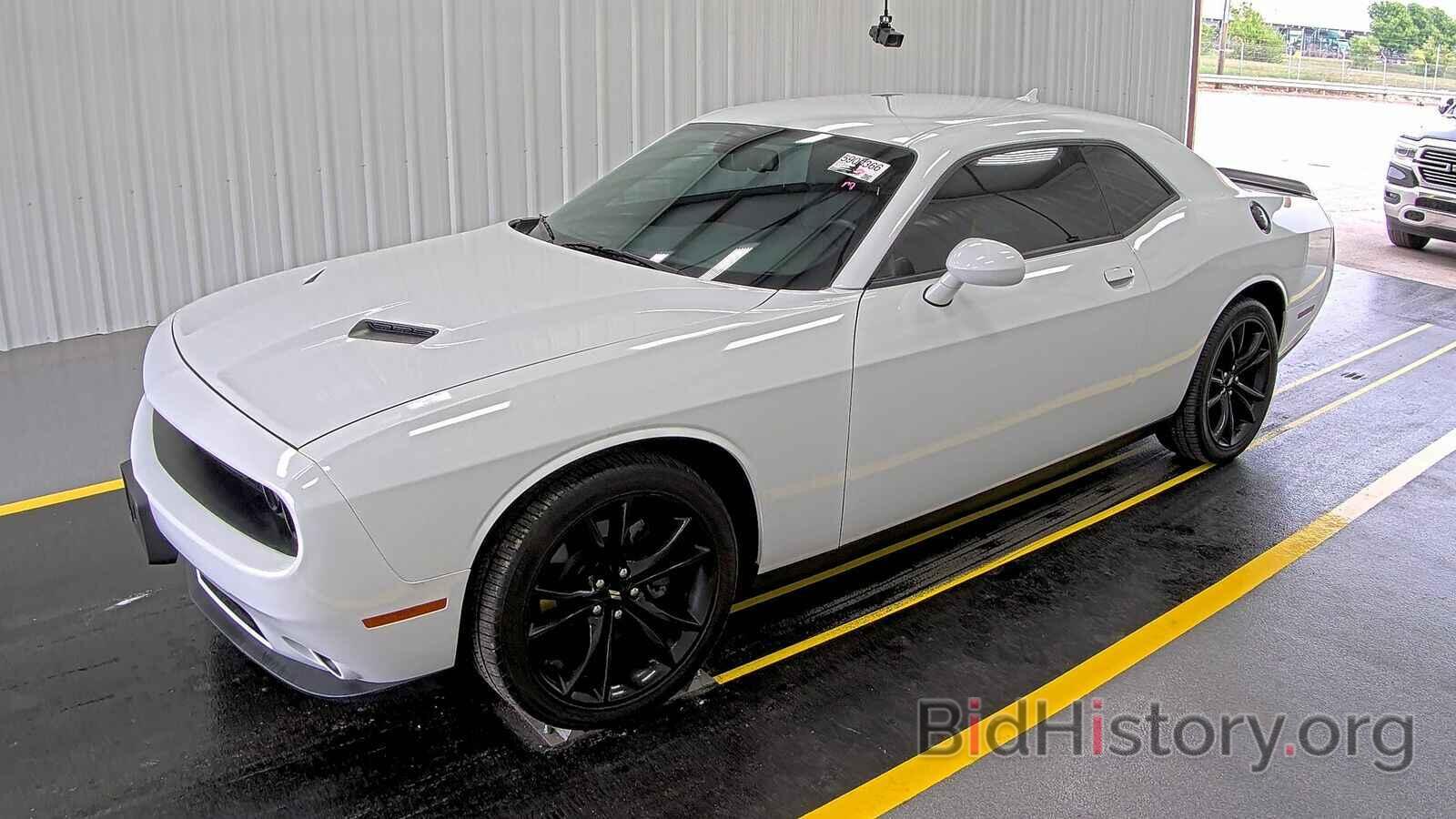 Photo 2C3CDZAG1JH215292 - Dodge Challenger 2018