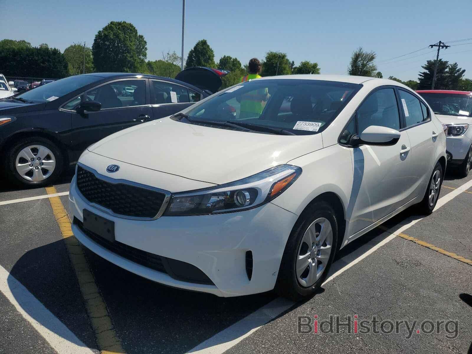 Photo 3KPFK4A77JE178763 - Kia Forte LX 2018