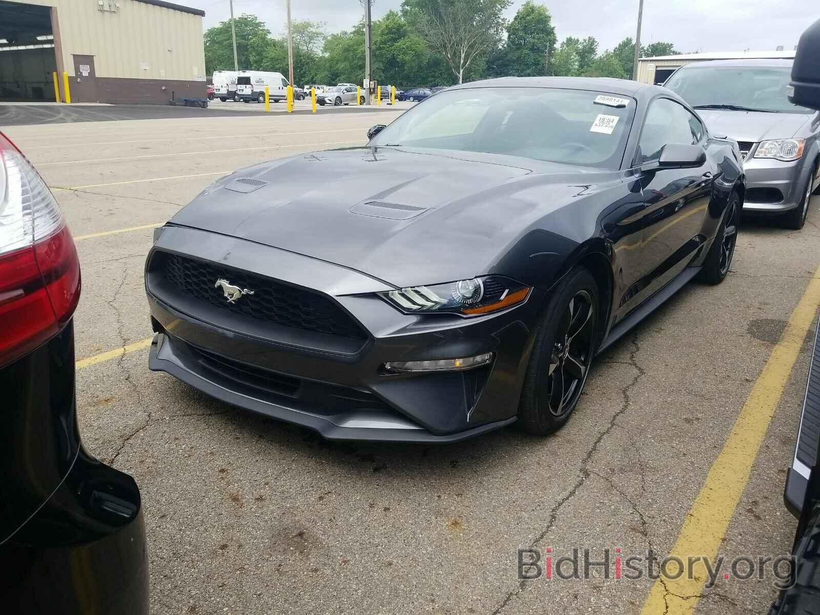 Photo 1FA6P8TH9J5183785 - Ford Mustang 2018