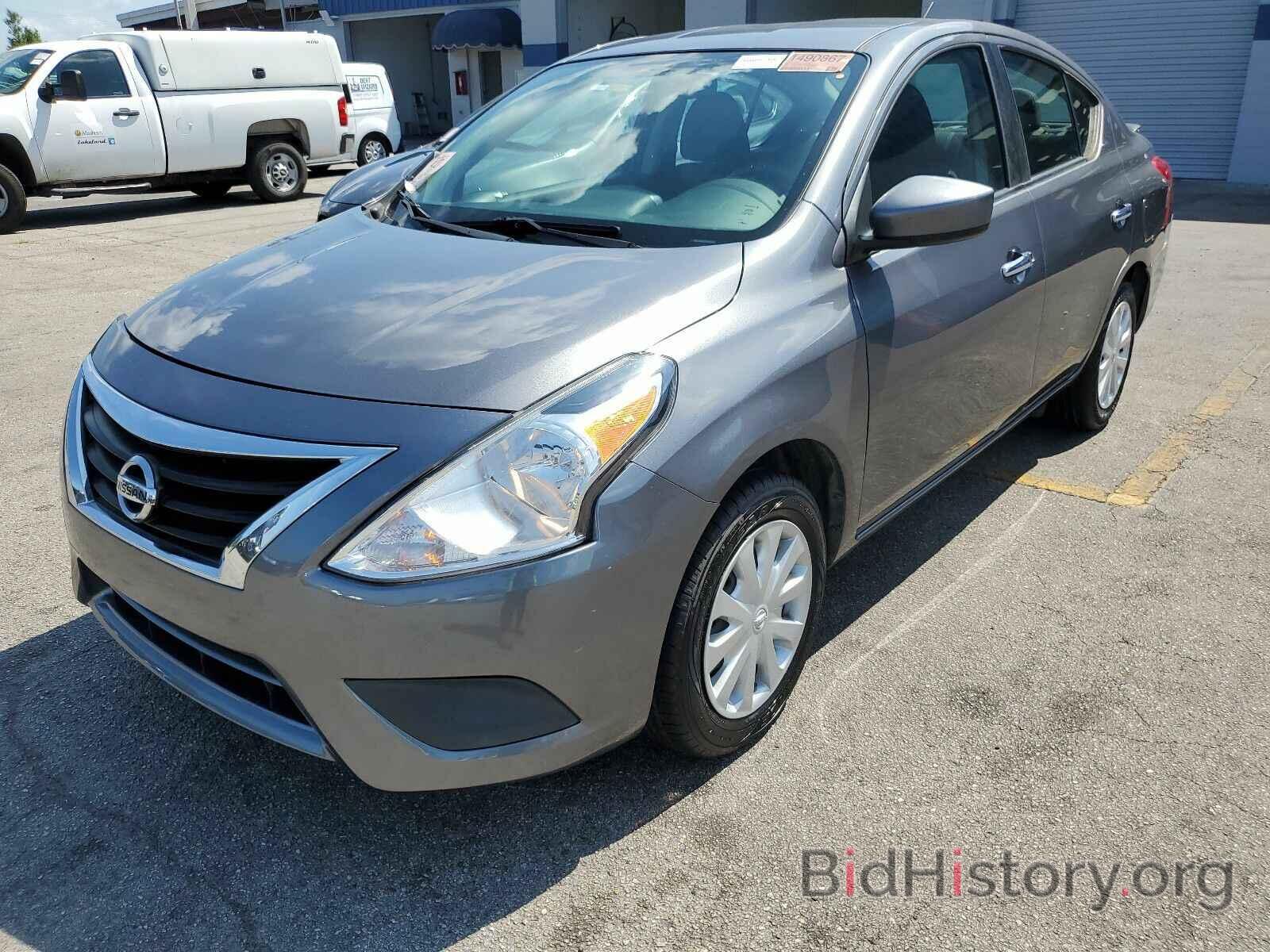 Photo 3N1CN7AP7HL826901 - Nissan Versa Sedan 2017