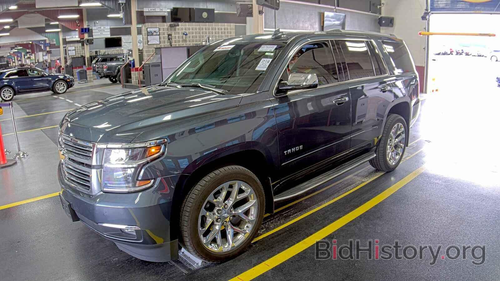 Photo 1GNSKCKCXKR375542 - Chevrolet Tahoe 2019