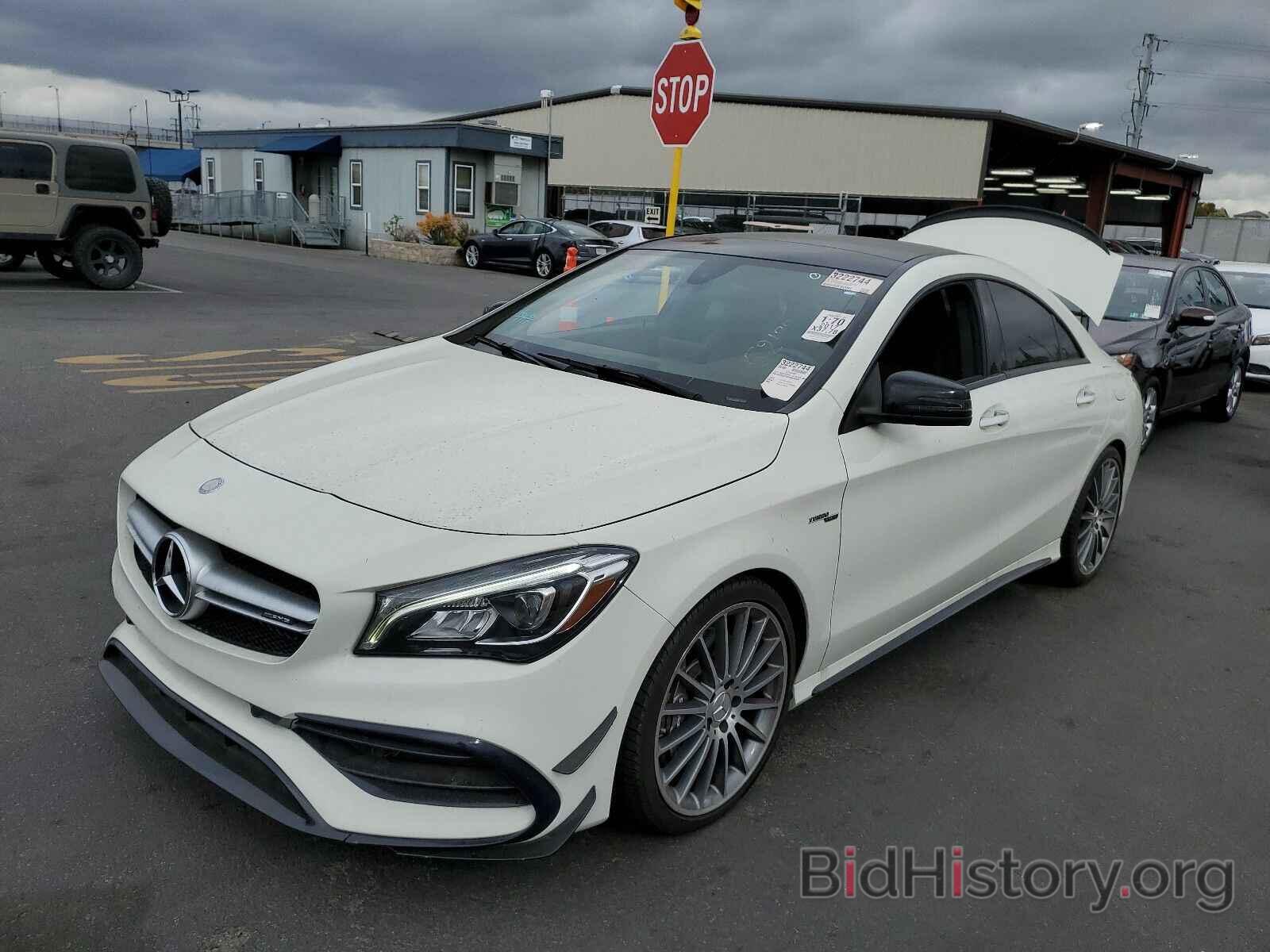 Photo WDDSJ5CB9HN405486 - Mercedes-Benz CLA 2017