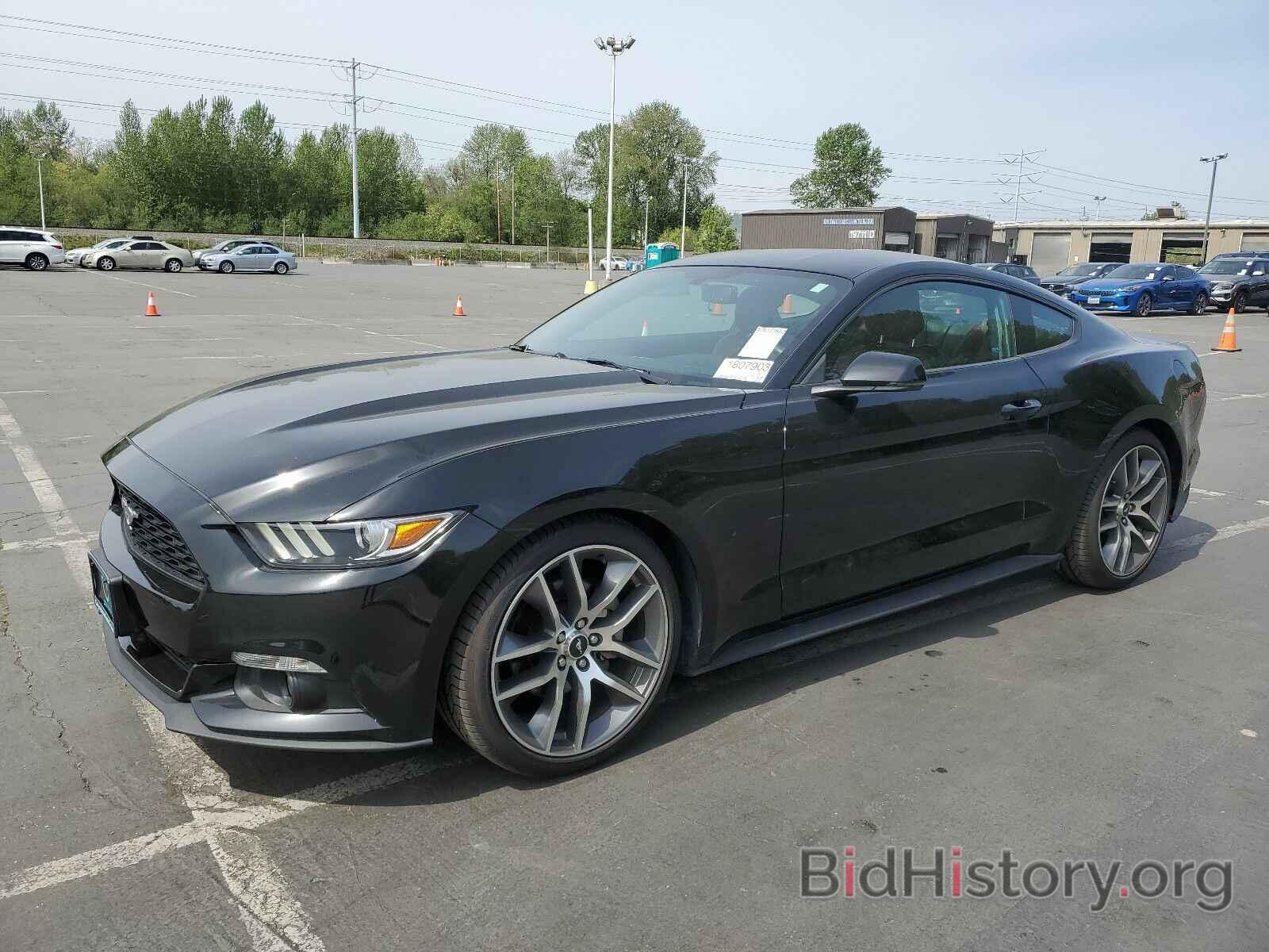 Photo 1FA6P8THXF5343437 - Ford Mustang 2015