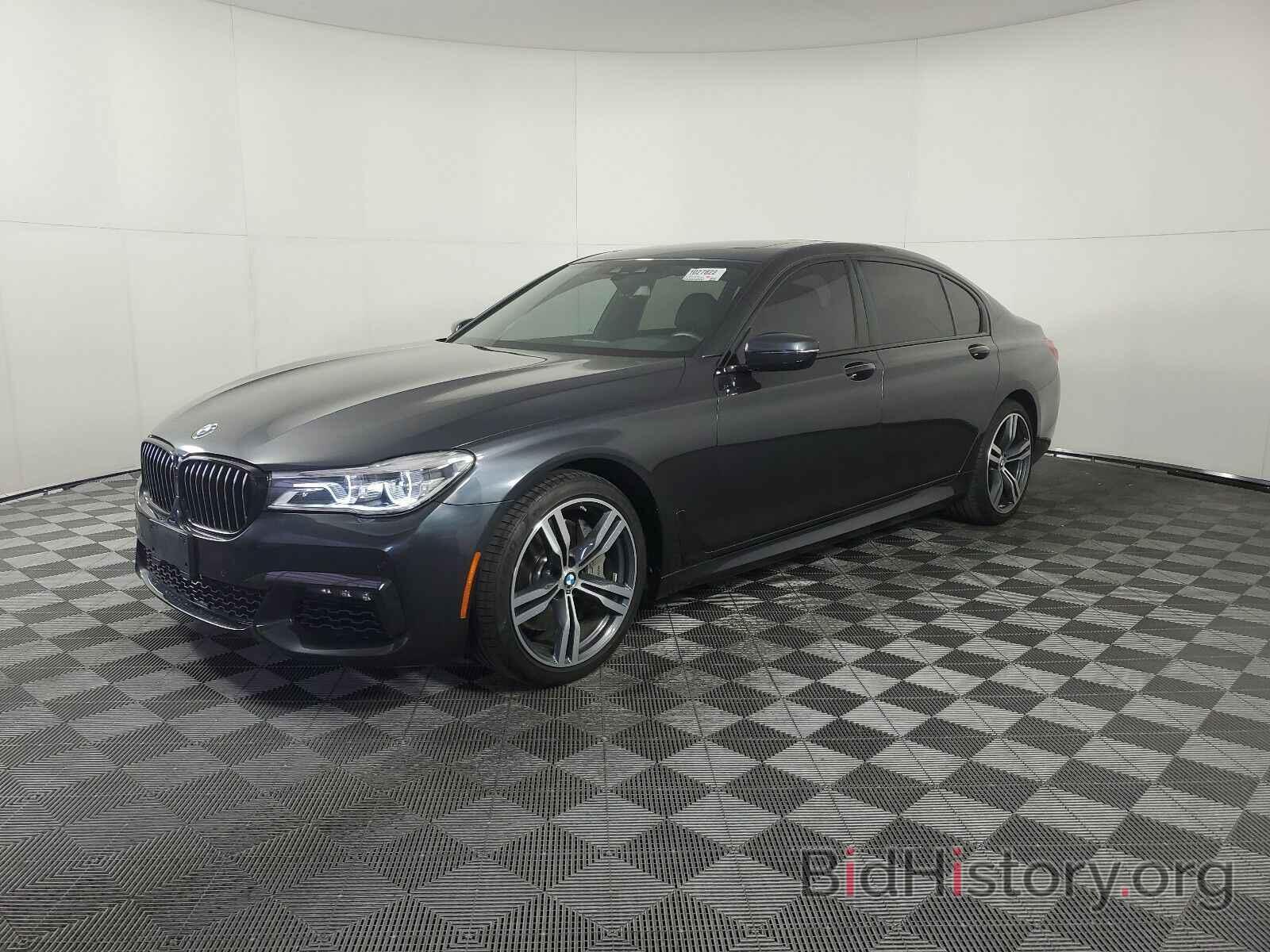 Photo WBA7F0C56KGM25668 - BMW 7 Series 2019