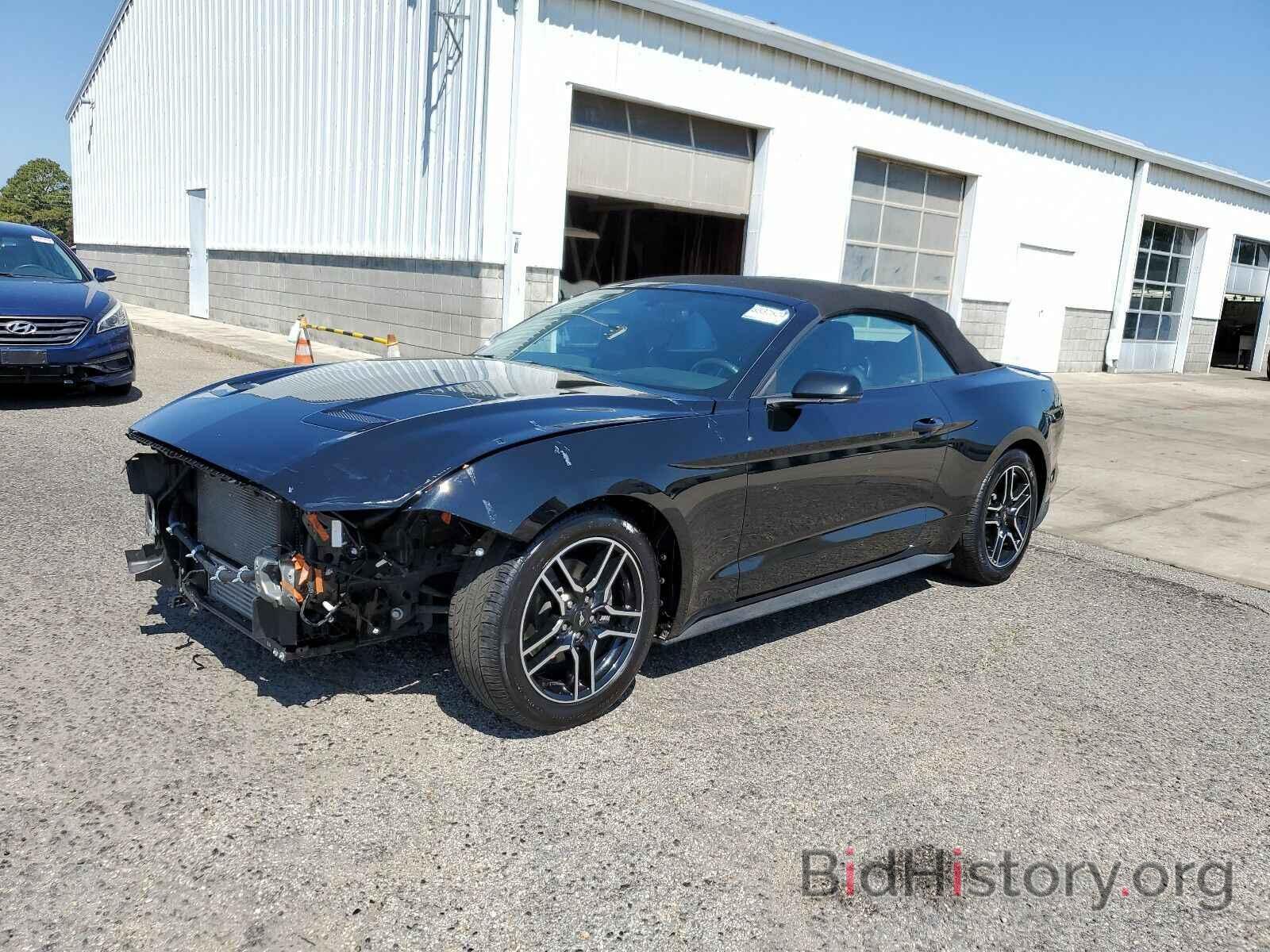 Photo 1FATP8UH9L5137670 - Ford Mustang 2020