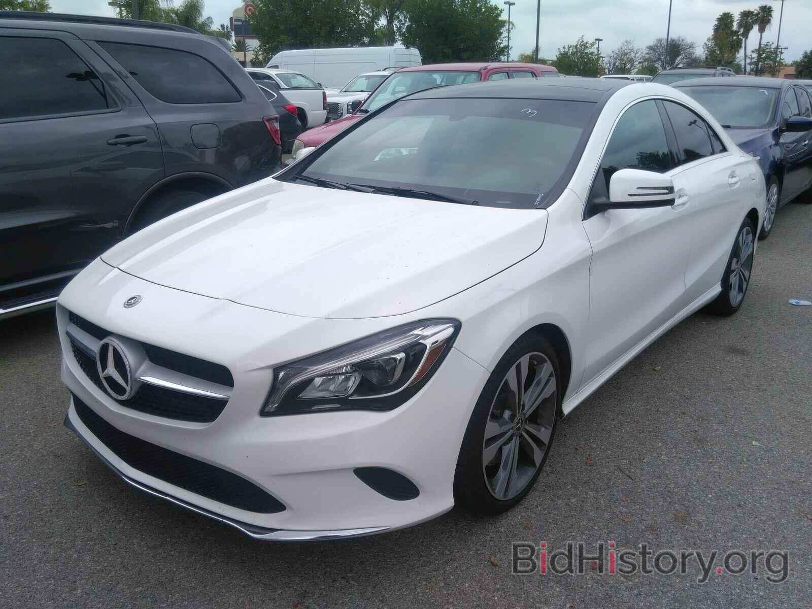 Photo WDDSJ4EB7JN687883 - Mercedes-Benz CLA 2018