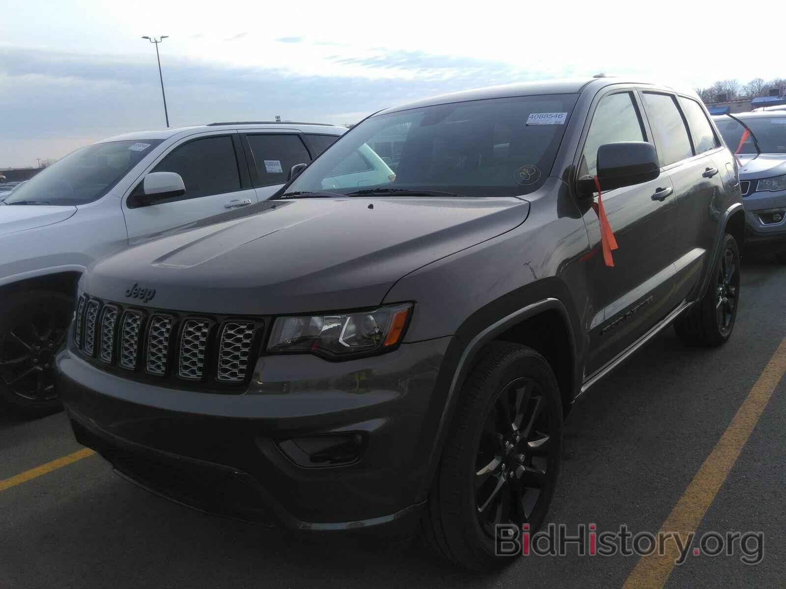 Photo 1C4RJFAG8JC360488 - Jeep Grand Cherokee 2018