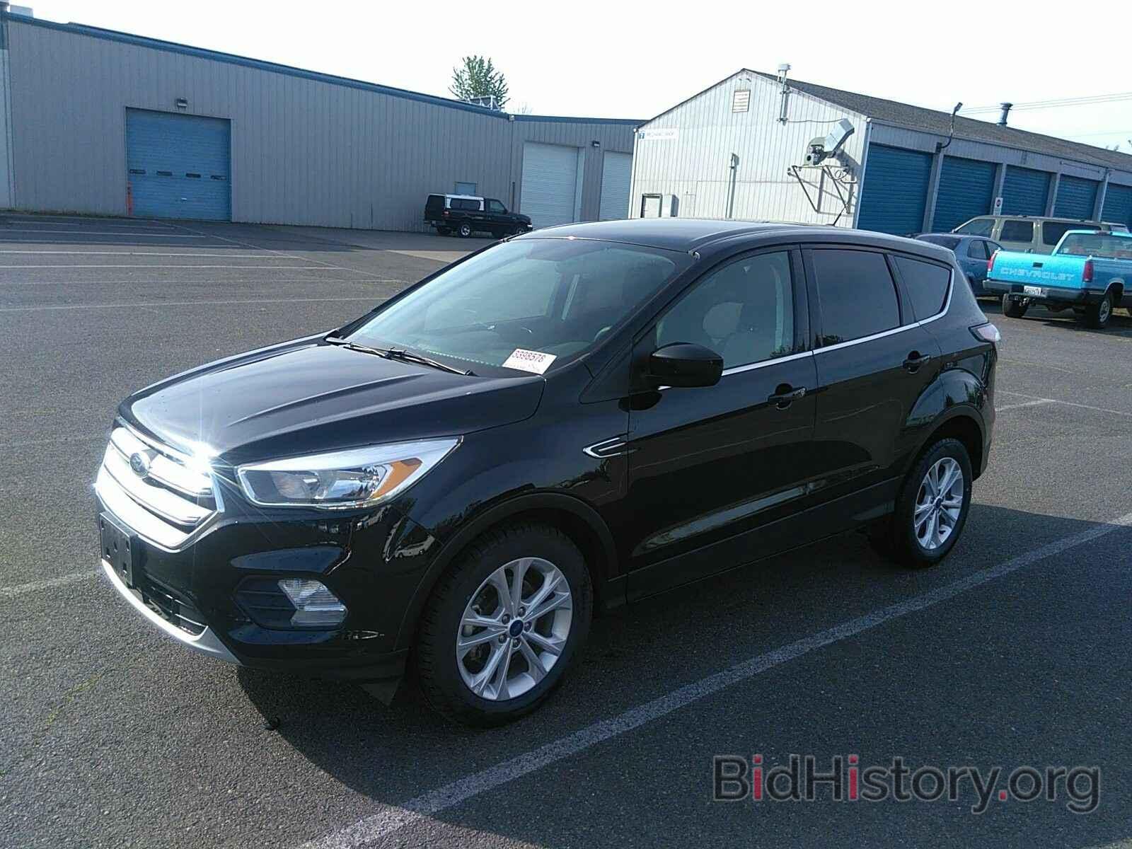 Photo 1FMCU0GD0HUD77793 - Ford Escape 2017