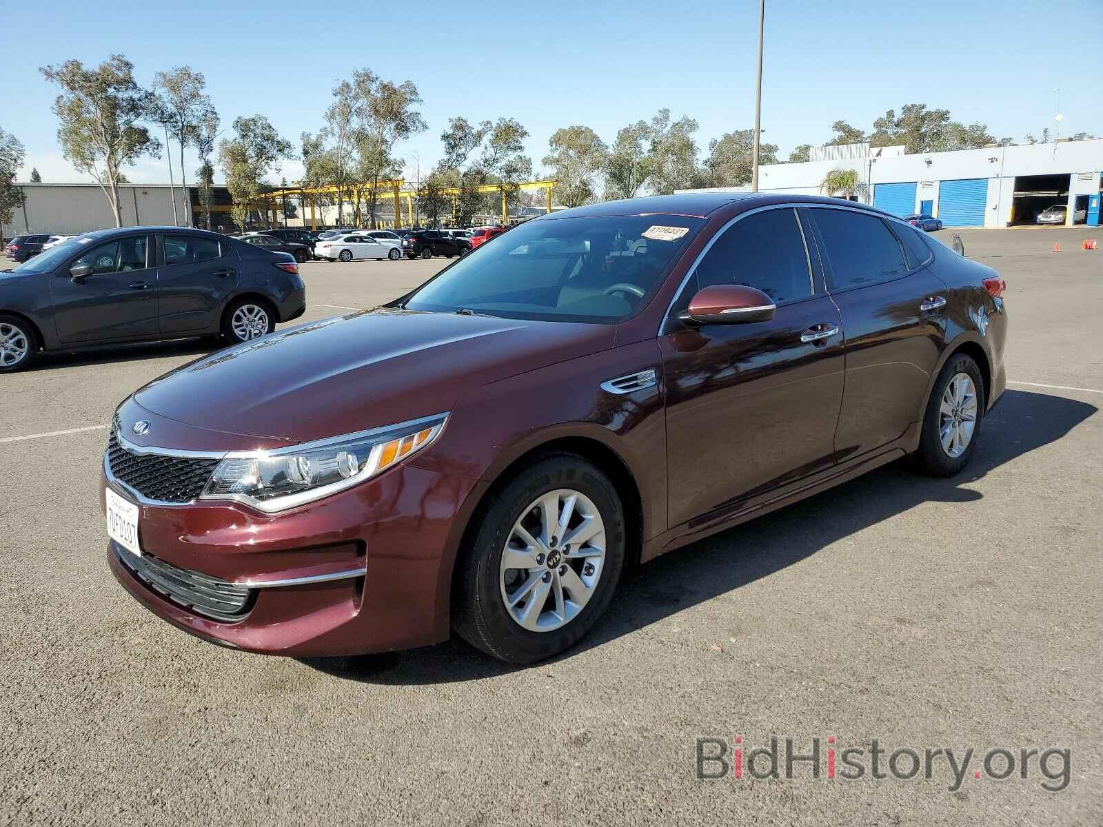 Photo 5XXGT4L32GG084138 - Kia Optima 2016