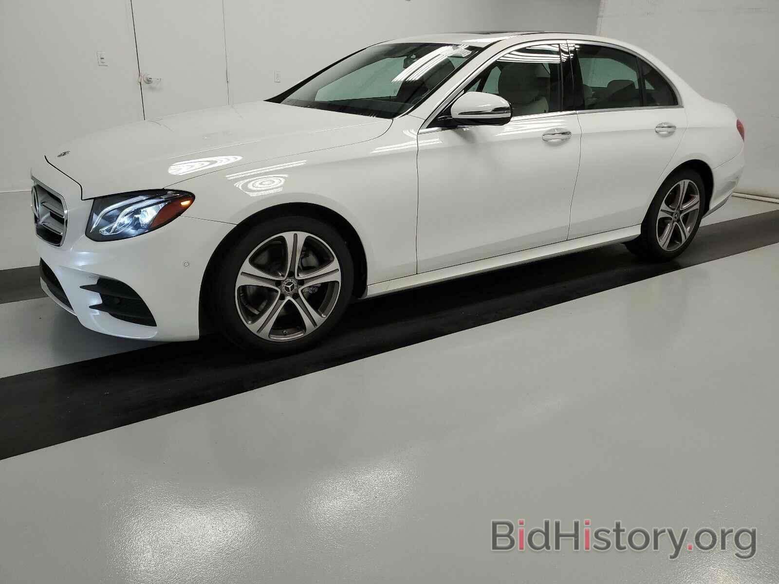 Photo WDDZF4JB9JA386707 - Mercedes-Benz E-Class 2018