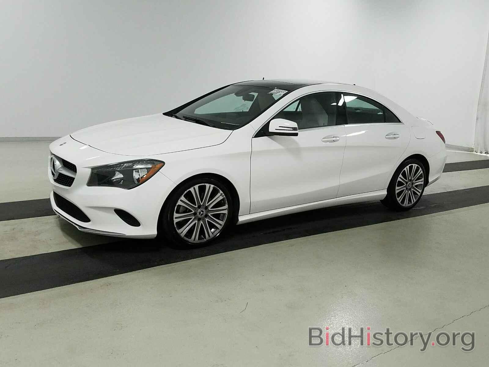 Photo WDDSJ4GB9JN628606 - Mercedes-Benz CLA 2018