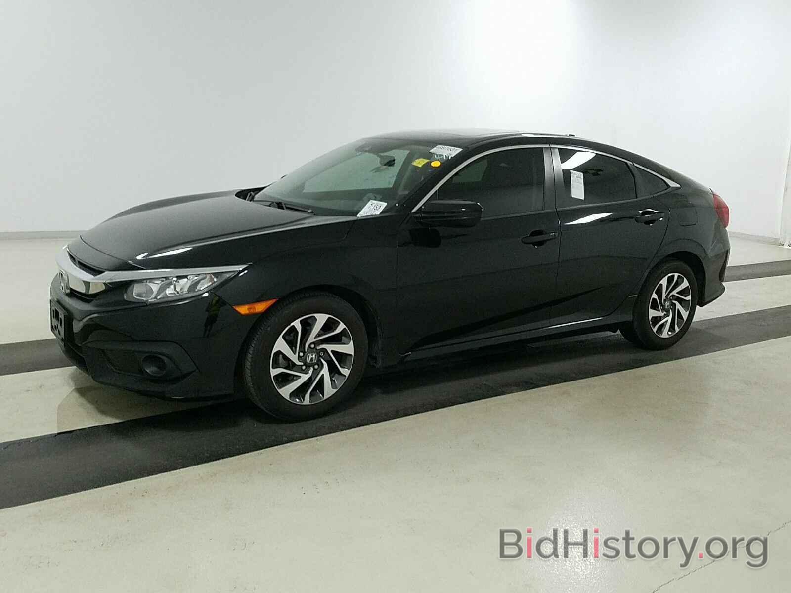 Photo 2HGFC2F88JH554802 - Honda Civic Sedan 2018